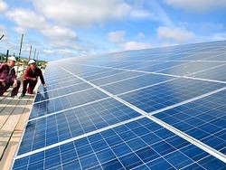 Will PV panels become cheaper for the UK?
