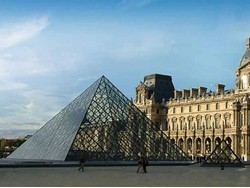 Toshiba Corporation has completed the first stage of renewing external lighting at the Louvre